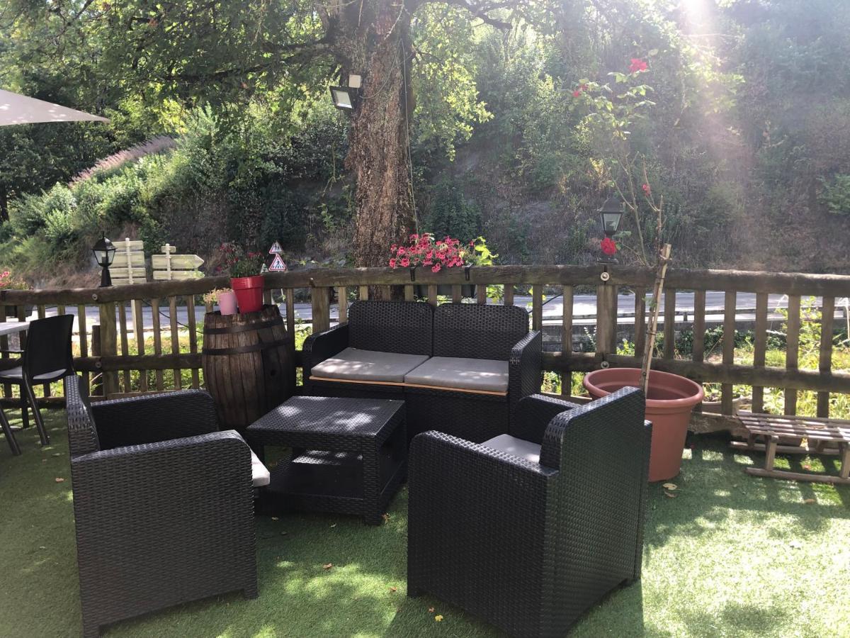 Les Déserts Bar Hotel Restaurant Le Margeriaz מראה חיצוני תמונה