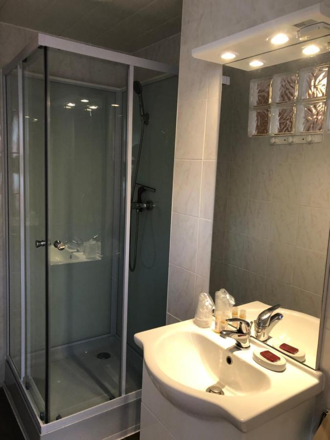 Les Déserts Bar Hotel Restaurant Le Margeriaz מראה חיצוני תמונה